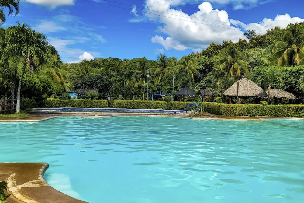 Centro Ecoturístico El Jícaro